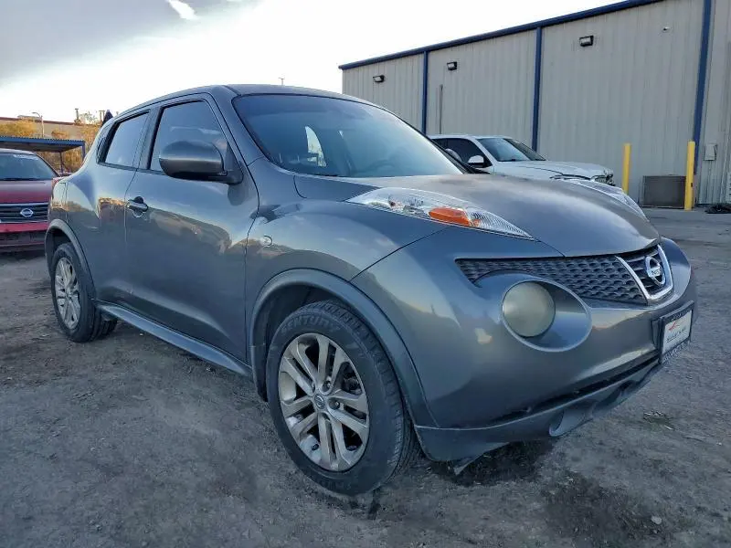 2013 NISSAN JUKE S  