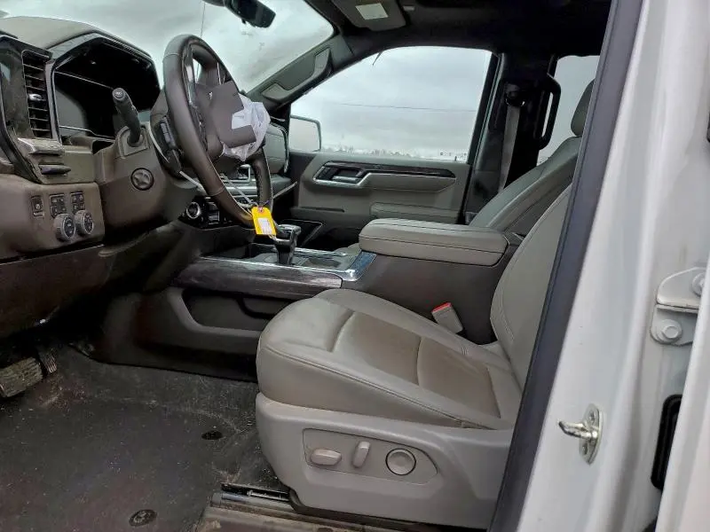 2025 CHEVROLET SILVERADO K1500 LTZ  