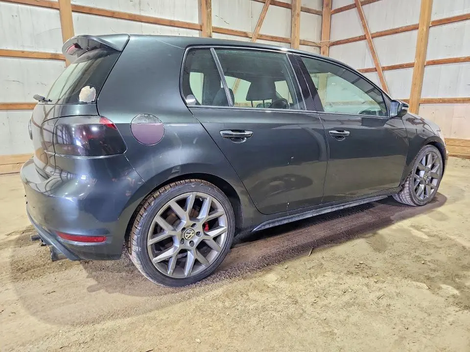 2013 VOLKSWAGEN GTI   