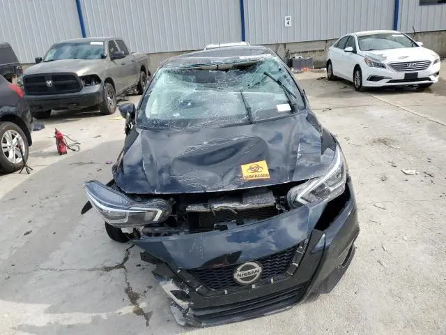 2022 NISSAN VERSA S  