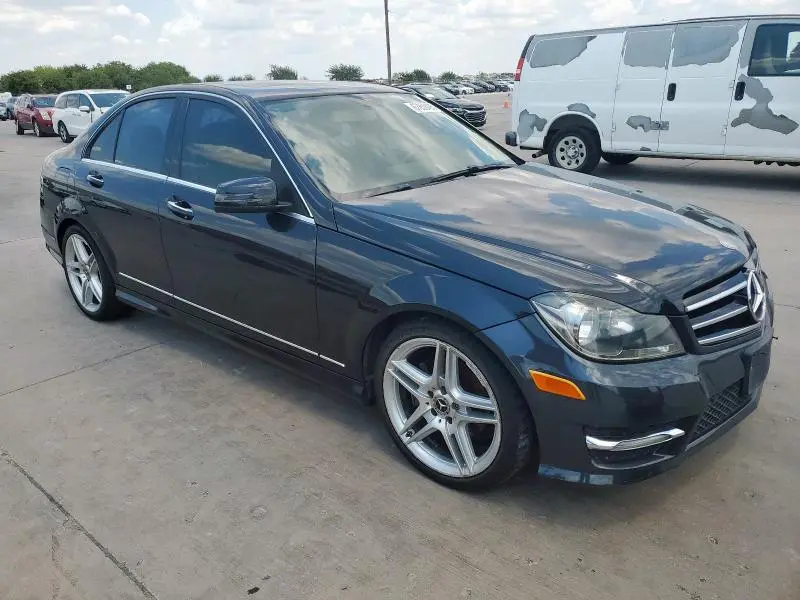 2014 MERCEDES-BENZ C 250  