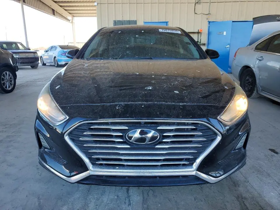 2018 HYUNDAI SONATA SE  