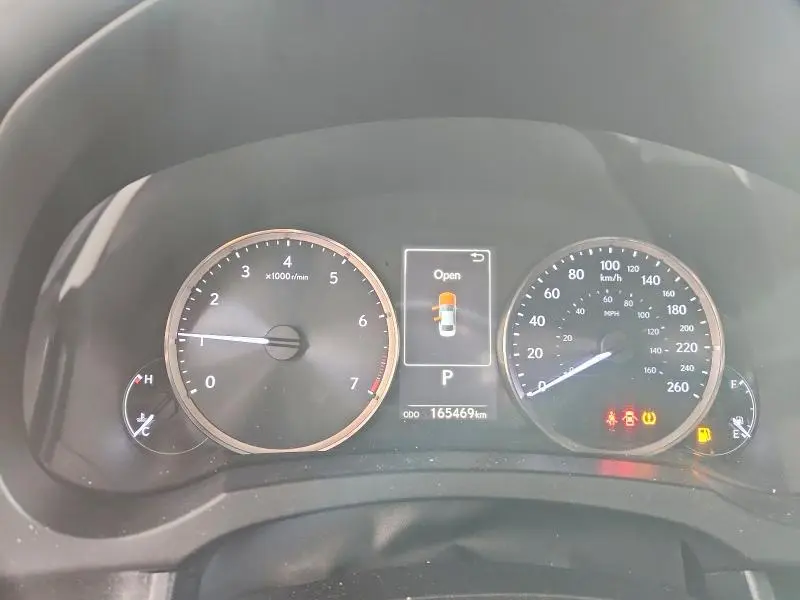 2018 LEXUS IS 300 BASE  