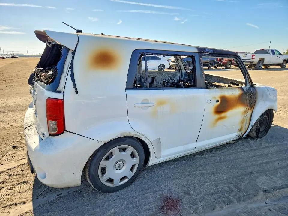 2014 SCION XB BASE  