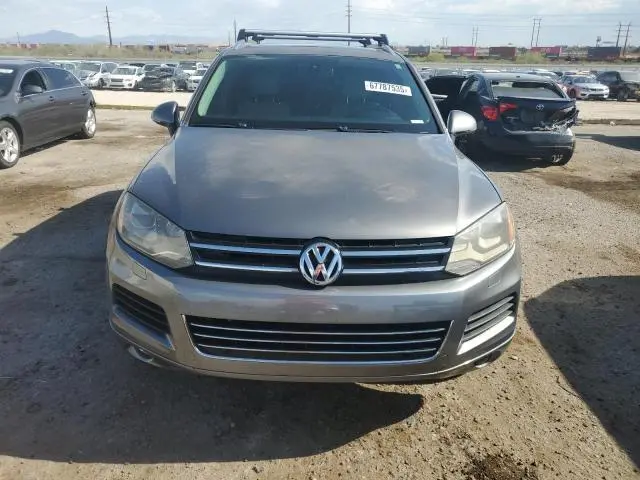 2013 VOLKSWAGEN TOUAREG V6 TDI  