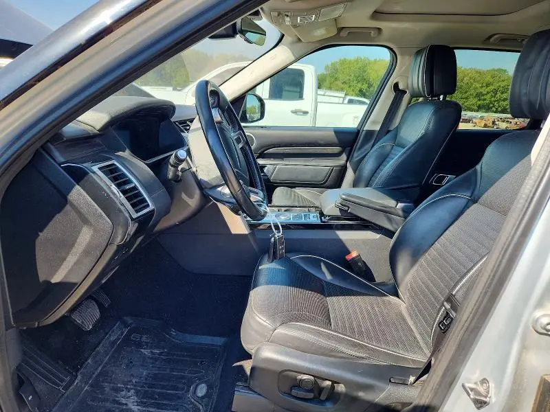 2018 LAND ROVER DISCOVERY HSE LUXURY  