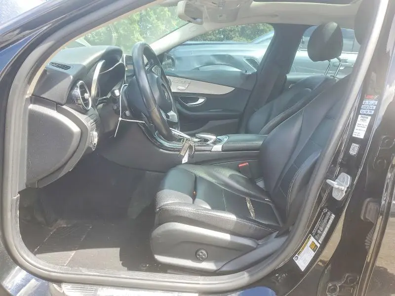 2015 MERCEDES-BENZ C 300  