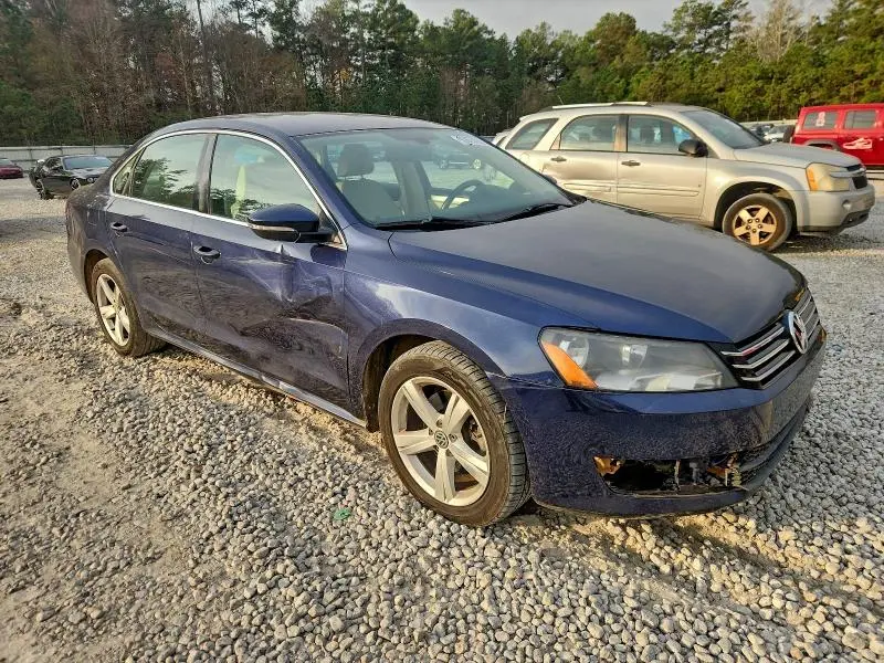2012 VOLKSWAGEN PASSAT SE  