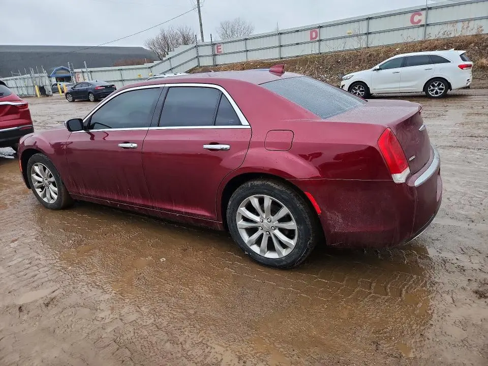 2019 CHRYSLER 300 LIMITED  
