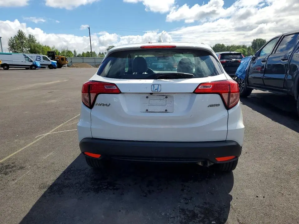 2016 HONDA HR-V LX  