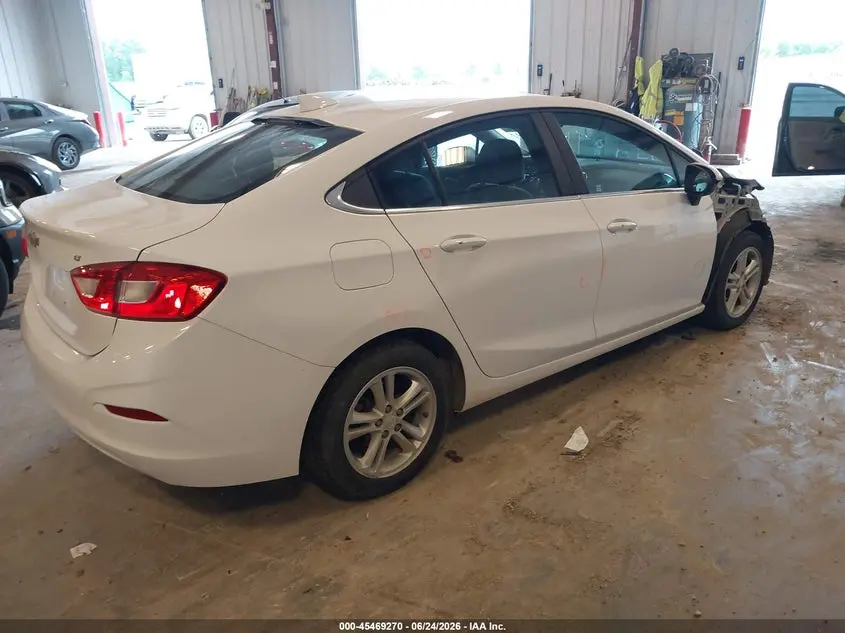 2018 CHEVROLET CRUZE LT AUTO