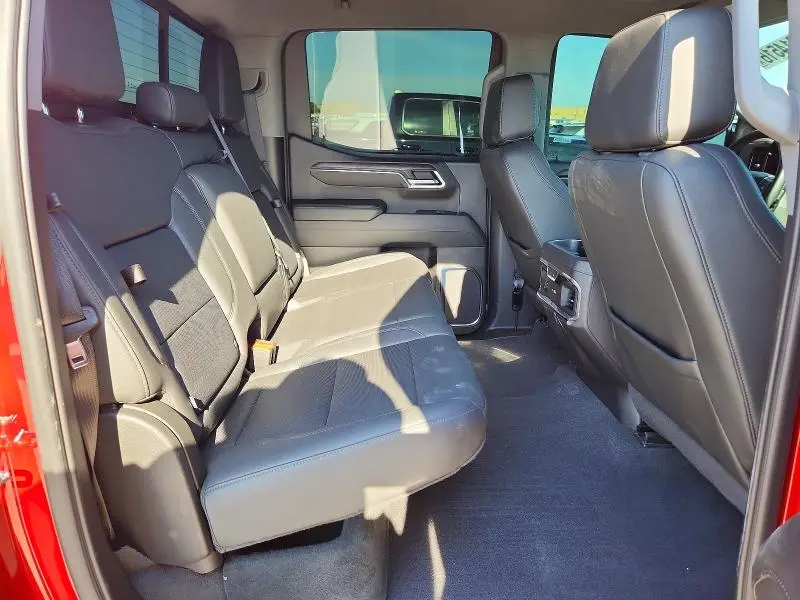 2024 GMC SIERRA C1500 SLT  