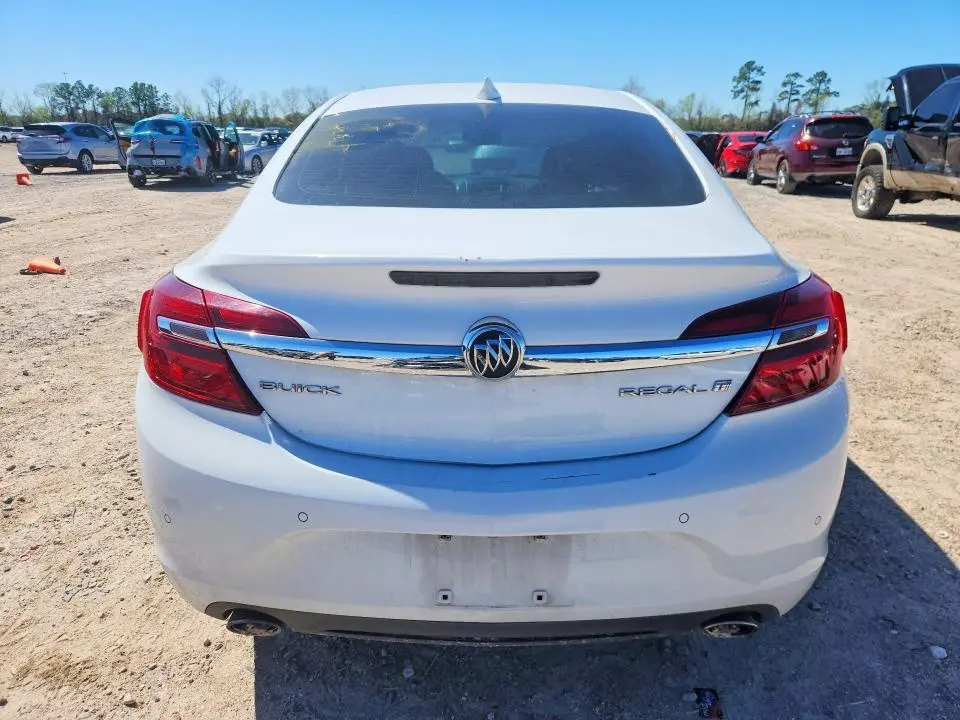 2017 BUICK REGAL   