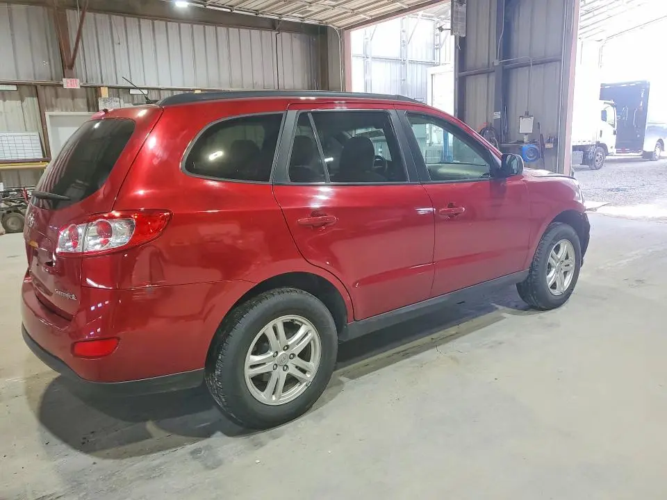 2011 HYUNDAI SANTA FE GLS  