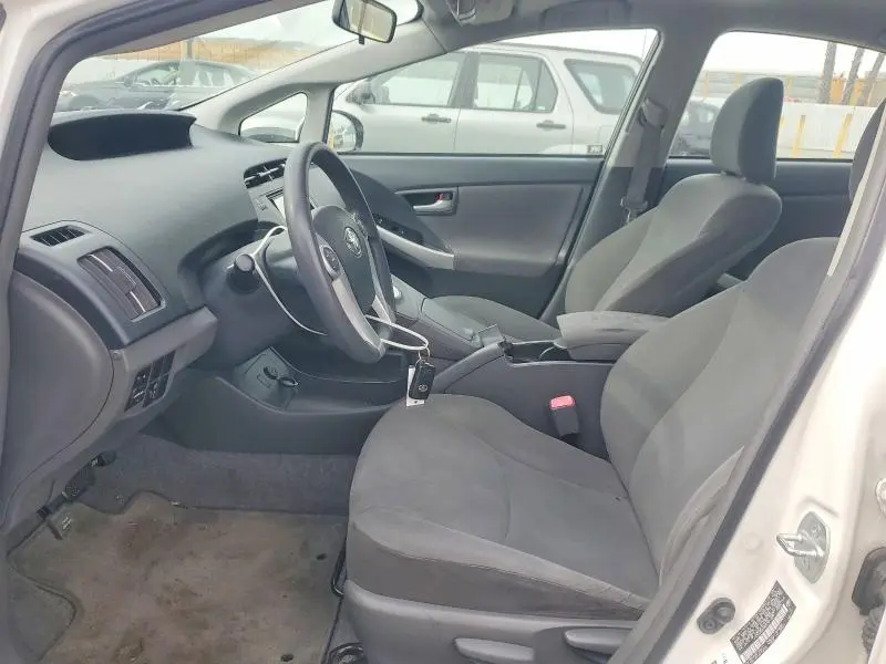 2011 TOYOTA PRIUS   