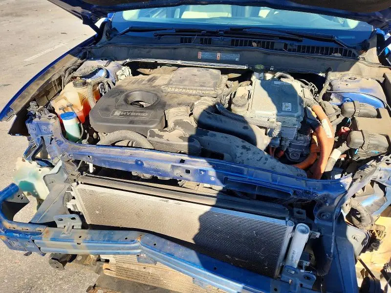 2018 FORD FUSION TITANIUM/PLATINUM HEV  