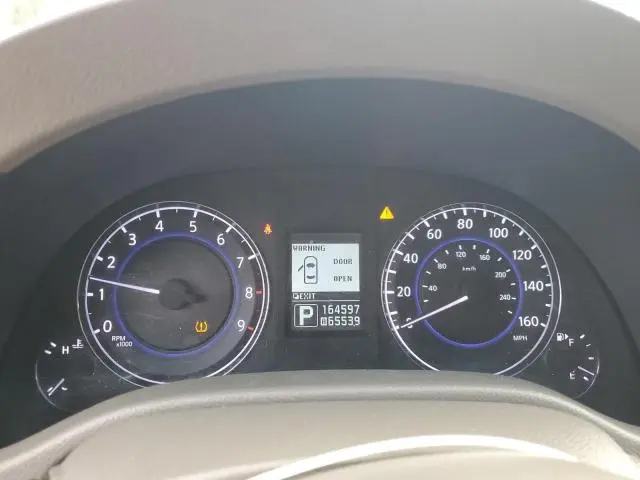 2010 INFINITI G37 BASE  