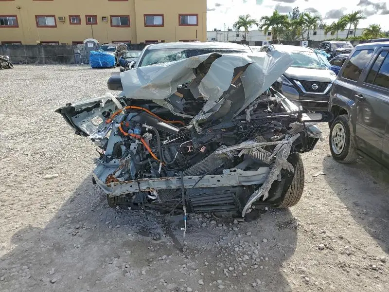 2024 FORD MAVERICK XL  