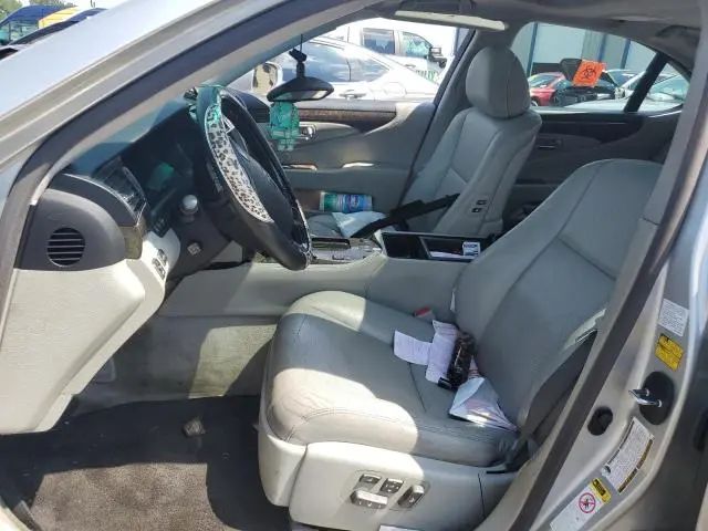 2010 LEXUS LS 460  