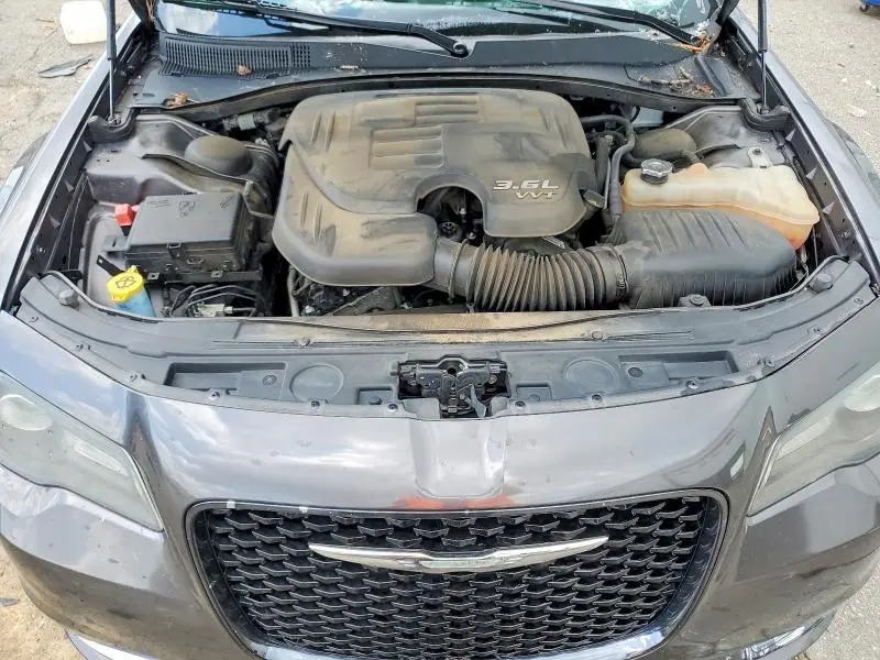 2019 CHRYSLER 300 S  
