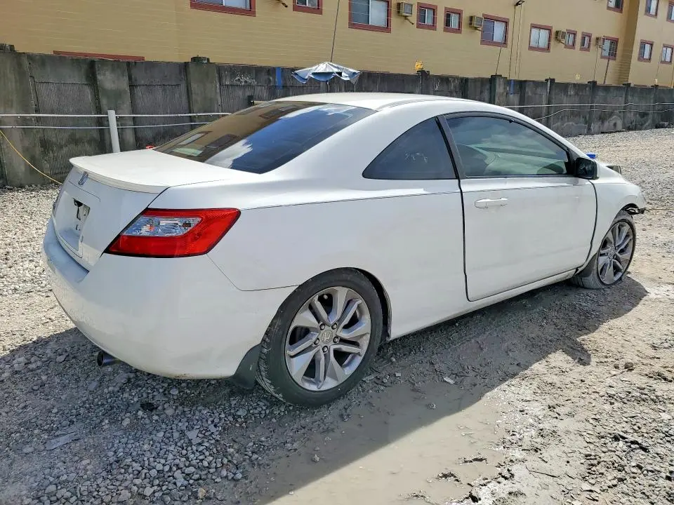 2011 HONDA CIVIC LX  
