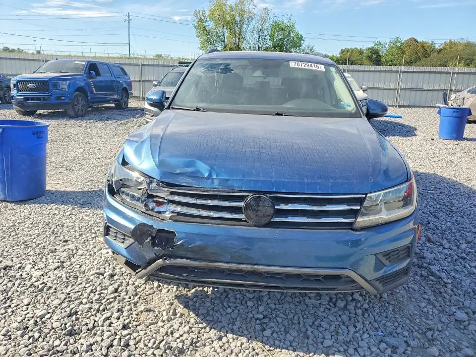 2018 VOLKSWAGEN TIGUAN SE  