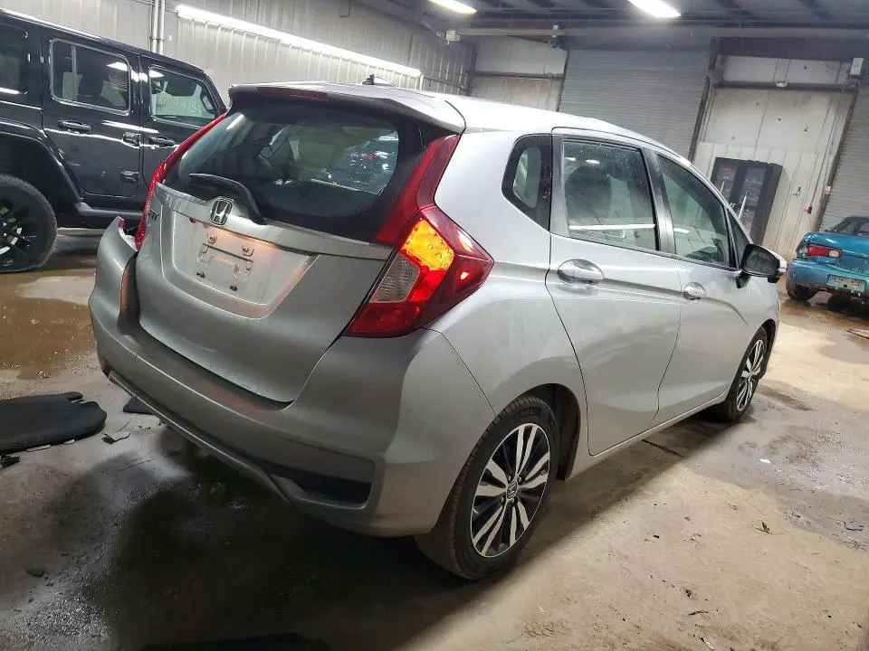 2018 HONDA FIT EX  