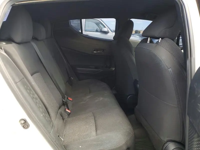 2018 TOYOTA C-HR XLE PREMIUM  