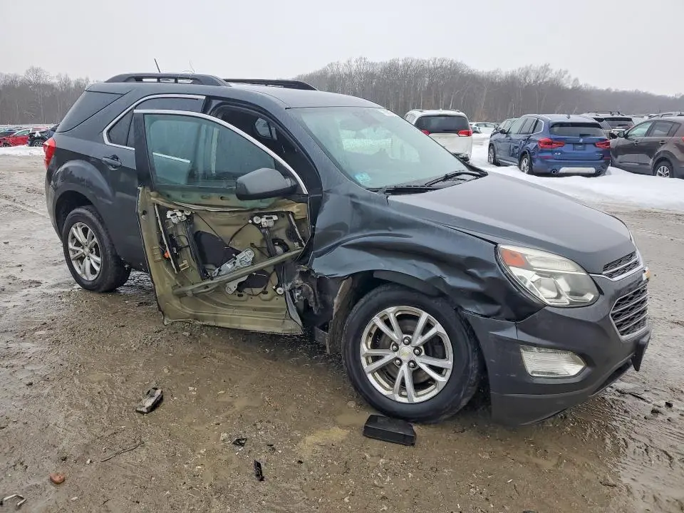 2017 CHEVROLET EQUINOX LT  