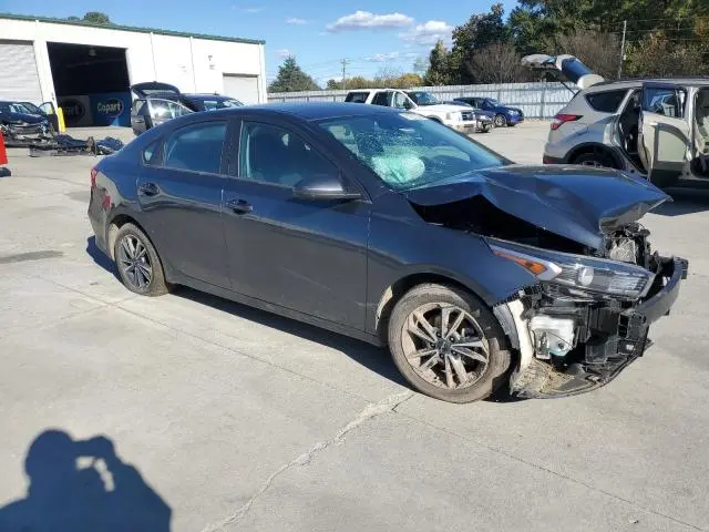 2022 KIA FORTE FE  