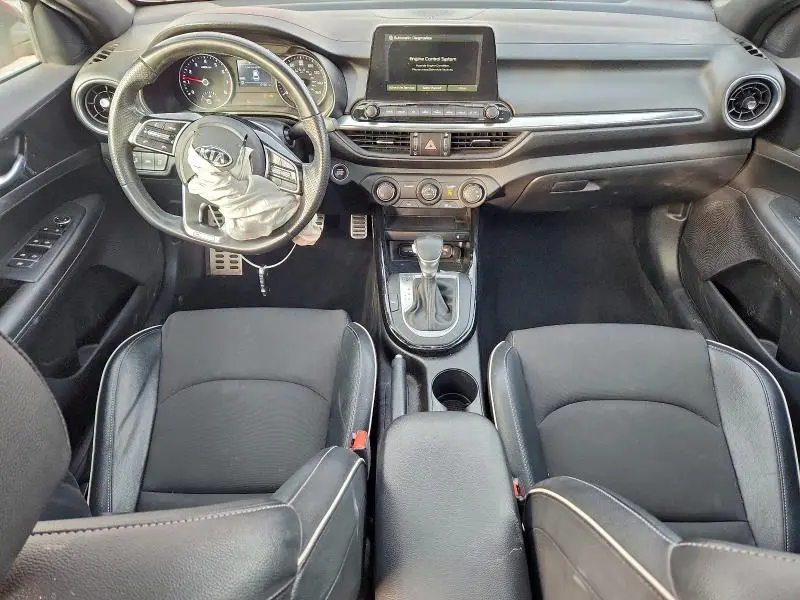 2020 KIA FORTE GT LINE  