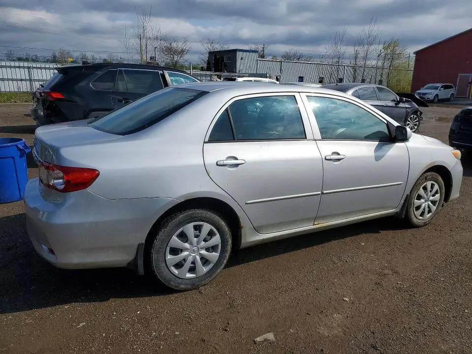 2011 TOYOTA COROLLA BASE  