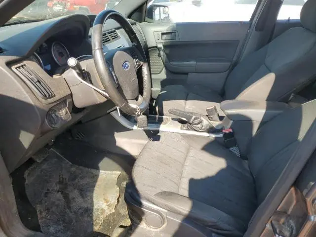 2010 FORD FOCUS SE