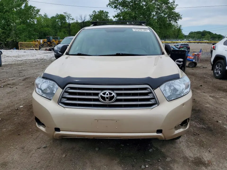 2010 TOYOTA HIGHLANDER BASE  