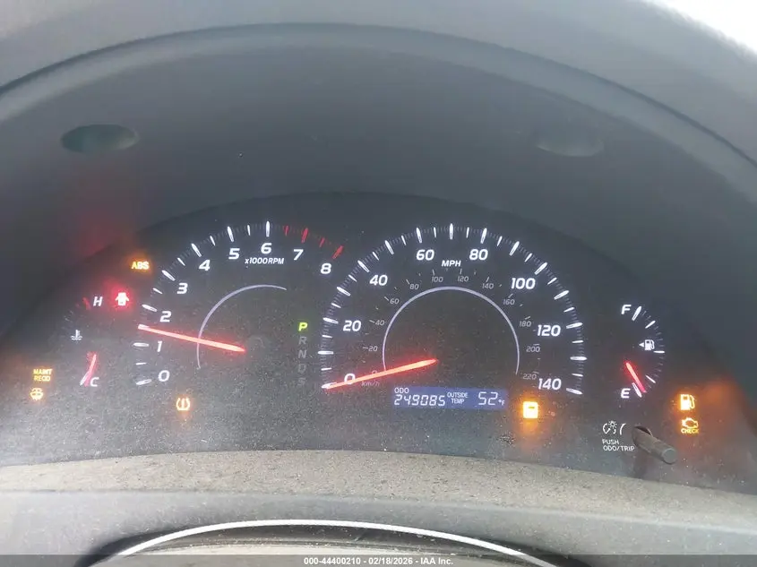 2010 TOYOTA CAMRY LE