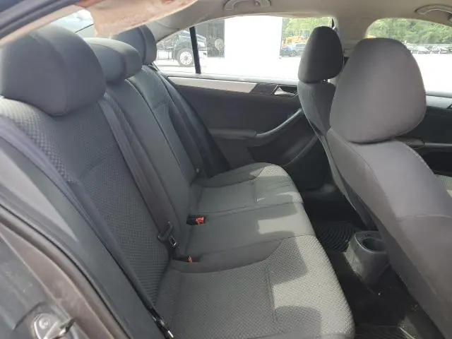 2011 VOLKSWAGEN JETTA BASE  