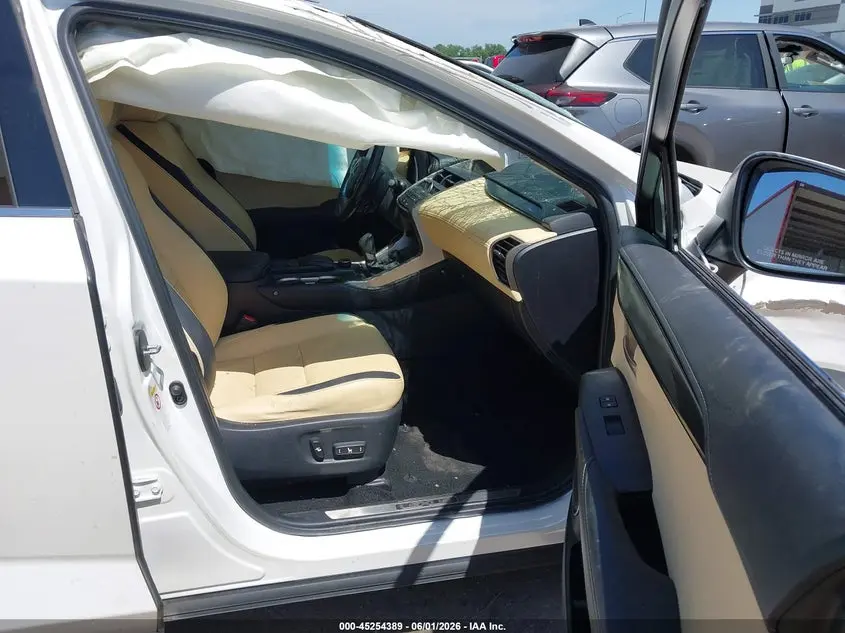 2016 LEXUS NX 200T  