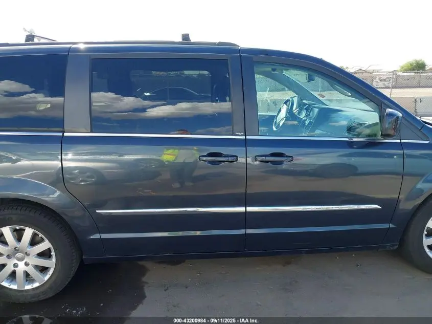 2014 CHRYSLER TOWN & COUNTRY TOURING