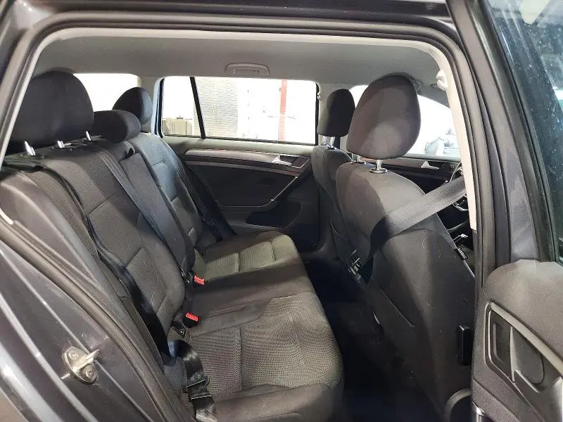 2019 VOLKSWAGEN GOLF SPORTWAGEN S  