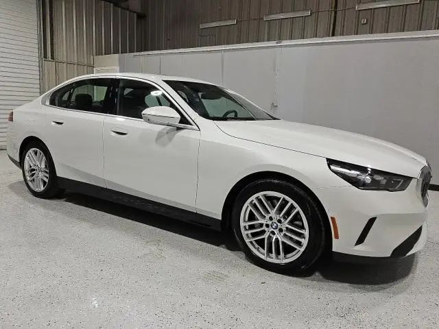 2025 BMW 530 I