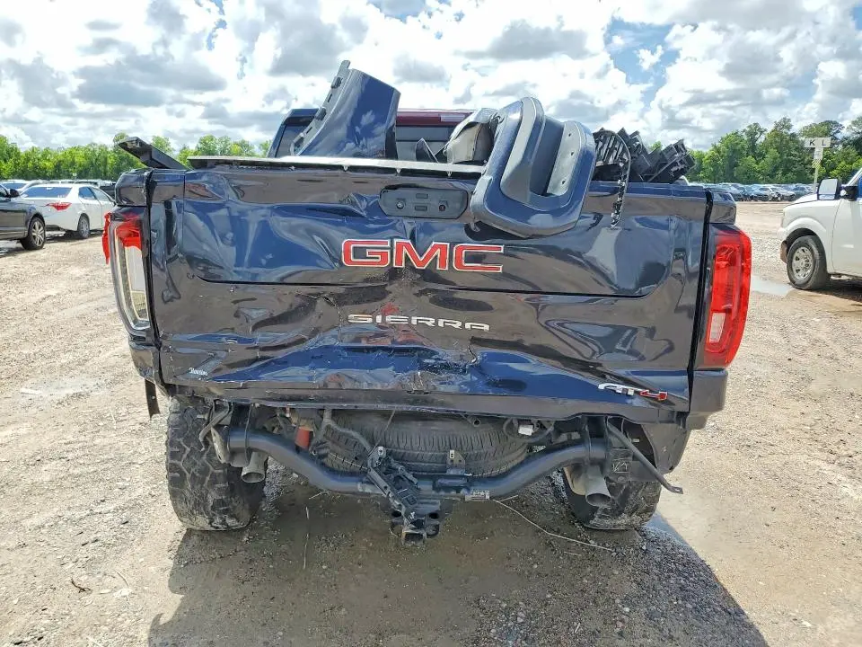 2022 GMC SIERRA K1500 AT4  