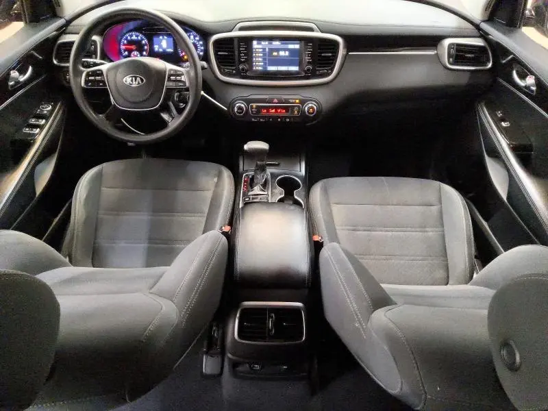 2019 KIA SORENTO LX V6  