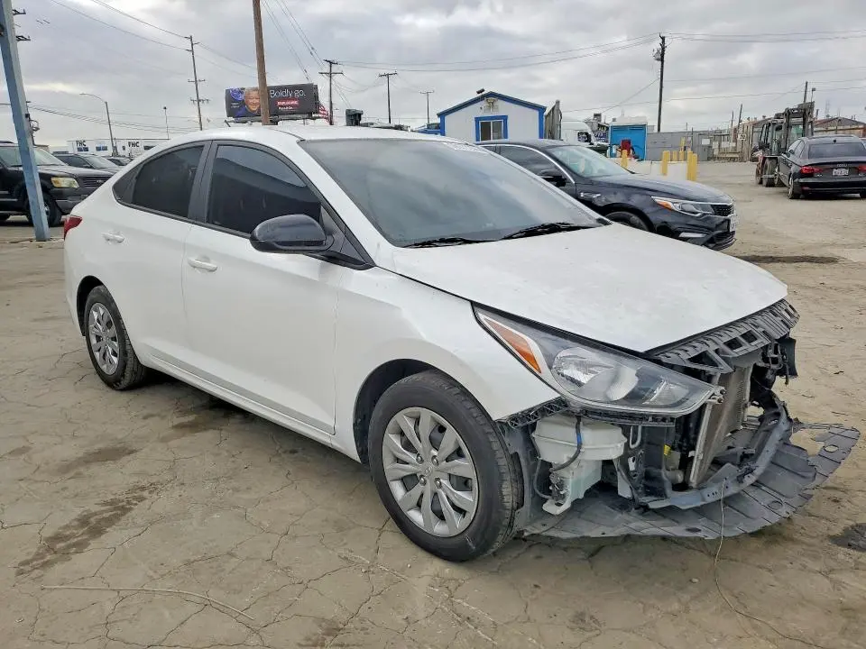 2021 HYUNDAI ACCENT SE  