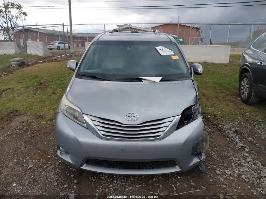 2017 TOYOTA SIENNA LIMITED PREMIUM 7 PASSENGER