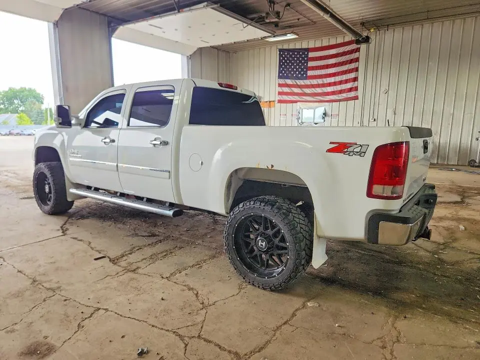 2014 GMC SIERRA K2500 SLE  