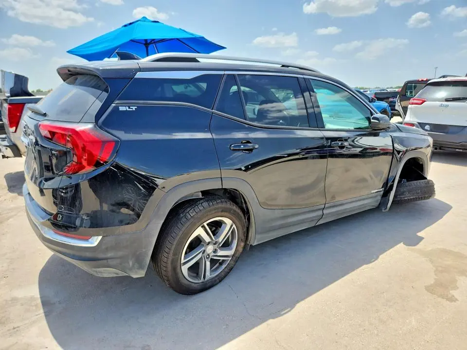 2020 GMC TERRAIN SLT  