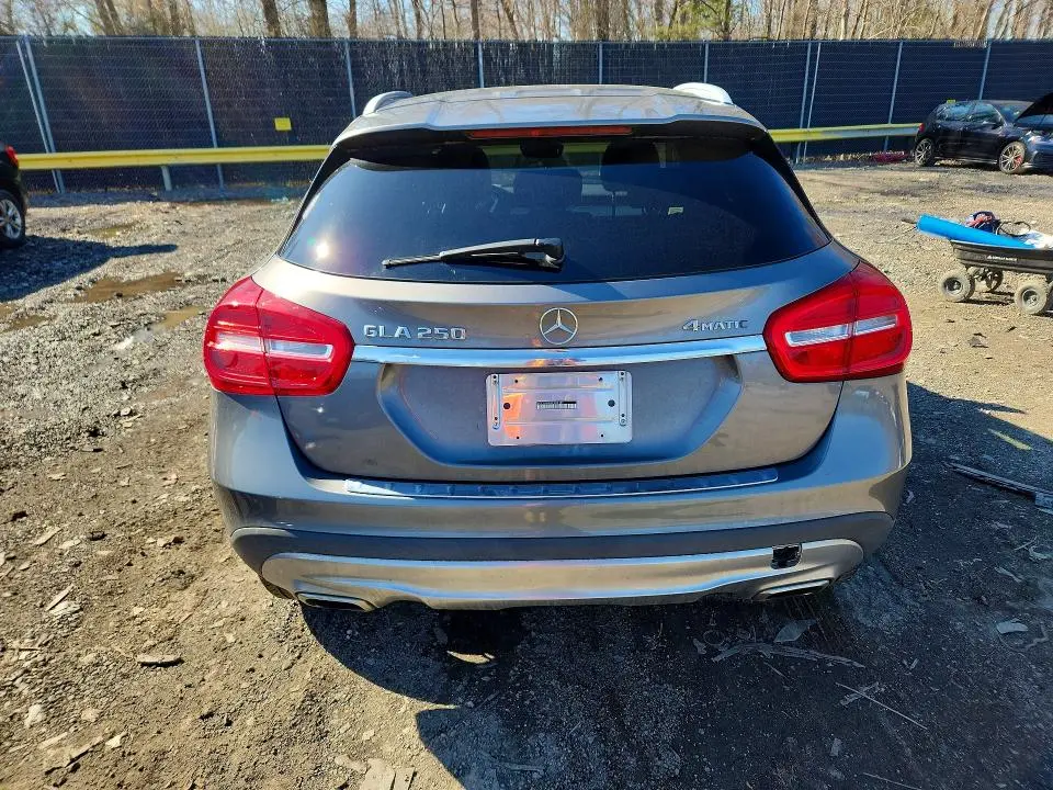 2015 MERCEDES-BENZ GLA 250 4MATIC  