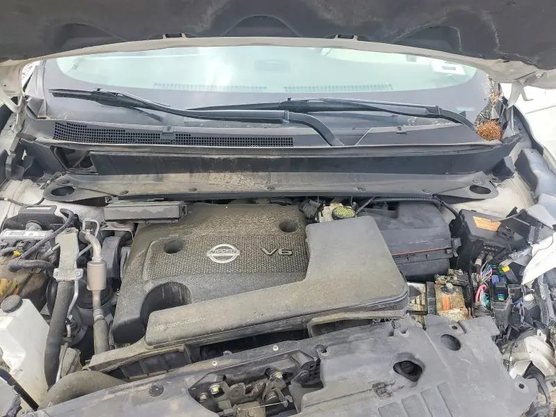 2015 NISSAN PATHFINDER SL  
