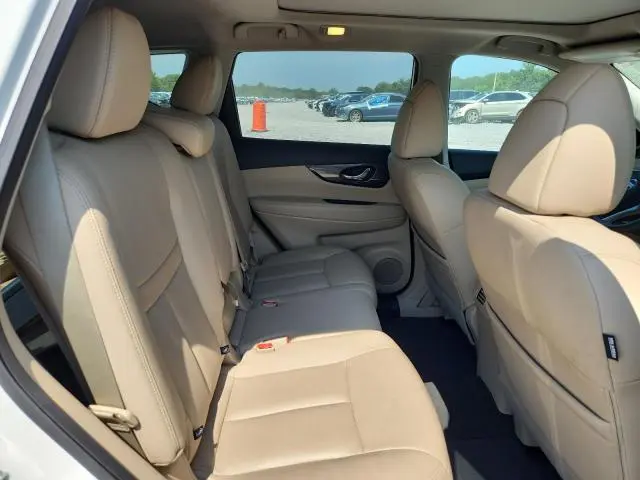 2016 NISSAN ROGUE S  