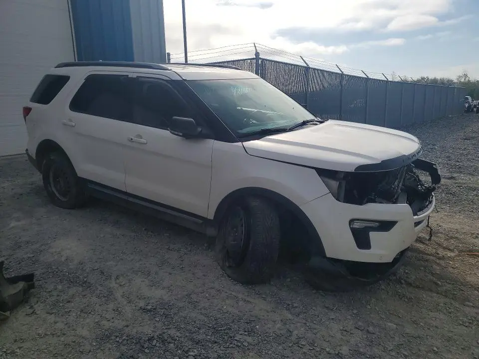 2018 FORD EXPLORER XLT  